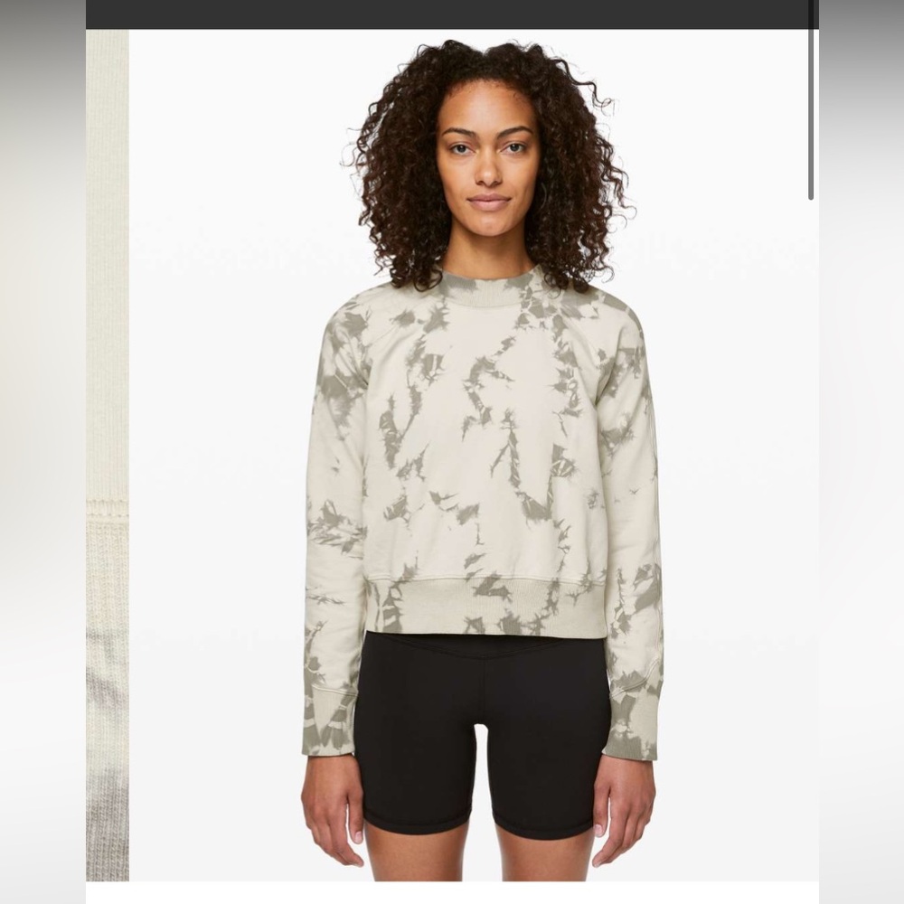 Lululemon Ready to Roll Crew Sweatshirt Size 6